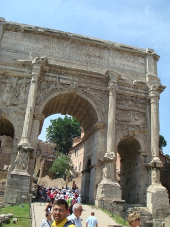 15 Roman Forum