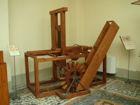 02 A Da Vinci machine