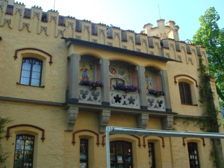 05 Hohenschwangau princes palace