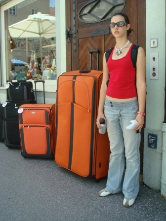 06 Salzburg has the BIGGEST suitcases!