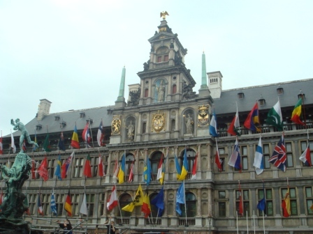 02 Antwerp town hall