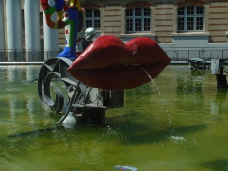 06 Strange fountains outside the Pompidou