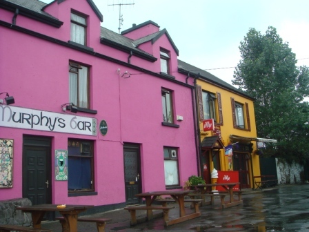 03 Pink pub