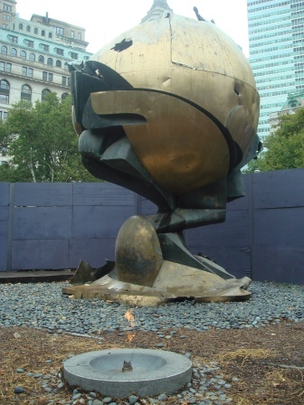 07 WTC sculpture in Battery Park