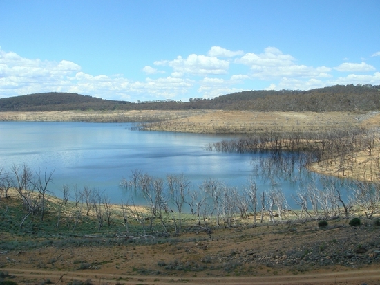 15 What the lake looks like in drought
