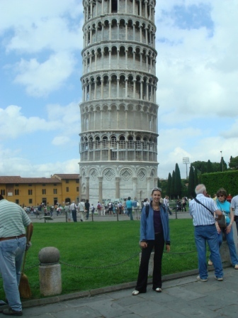 14 The UNleaning tower of Pisa