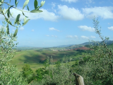 18 Tuscan hills