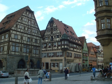 06 Rothenburg town square