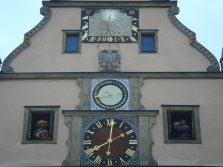 05 Rothenburg town hall clock