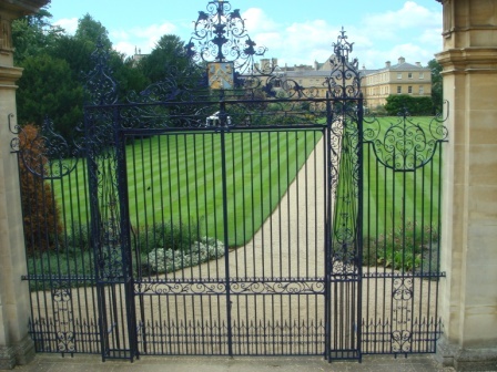 09 Trinity gates