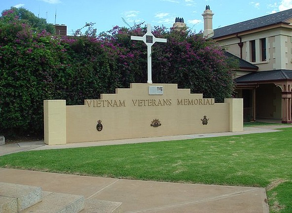 Broken Hill War memorial