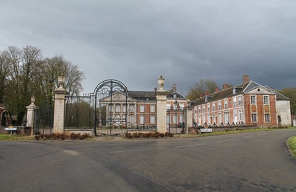 Henencourt Chateau